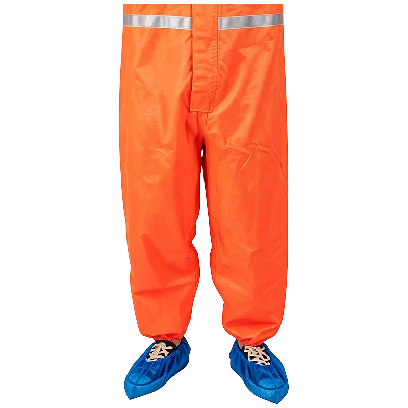 Többször használható, jól látható védőoverall